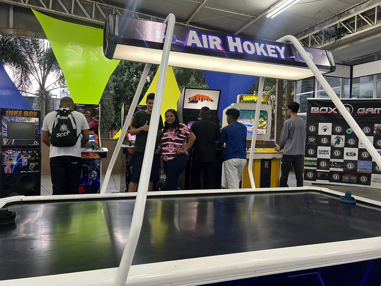 Aluguel de arcade para evento em Belém - Box11 Games
